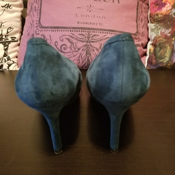 Nine West Teal Heels - Picture 4 of 6